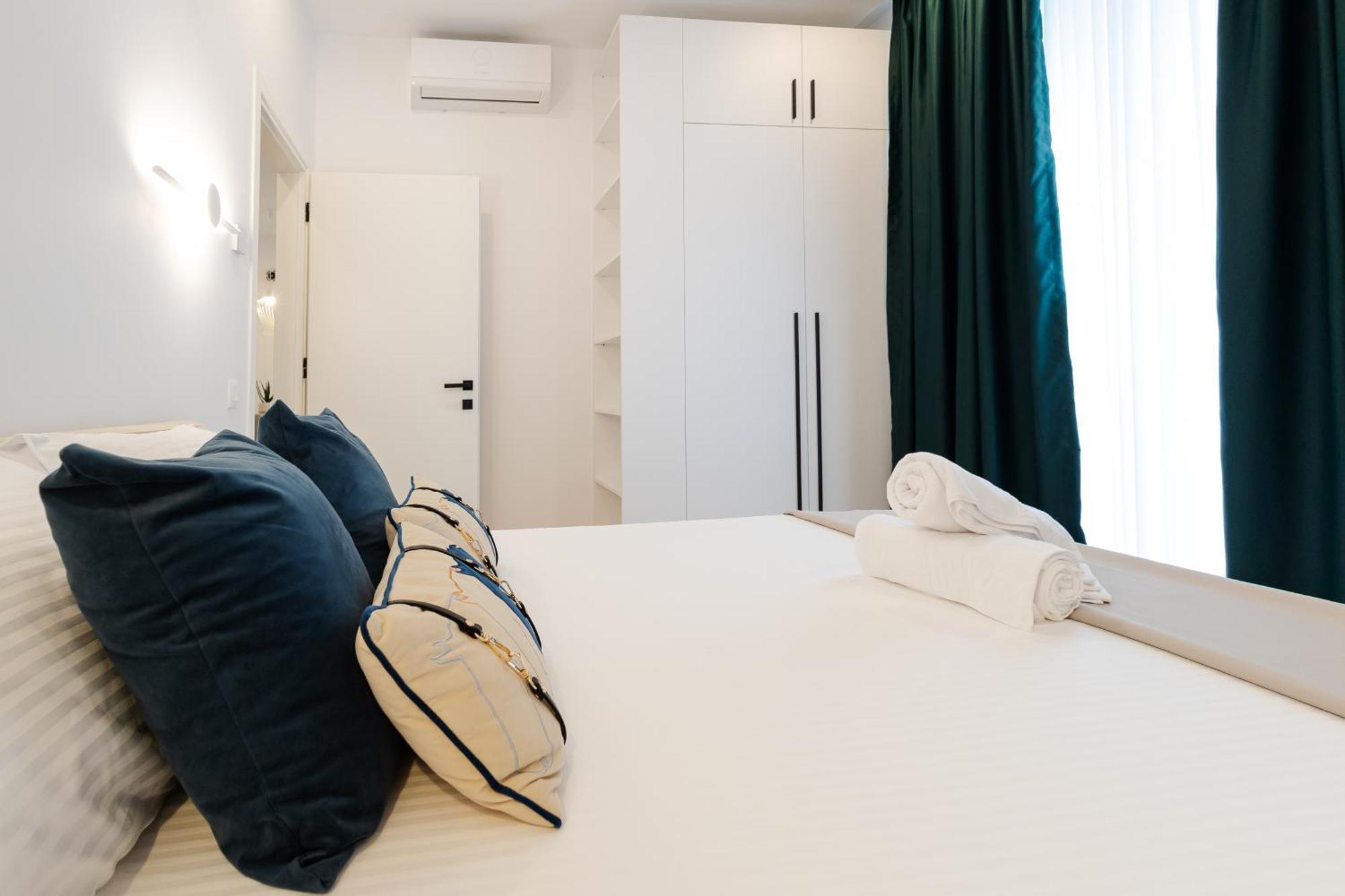 Central Suites